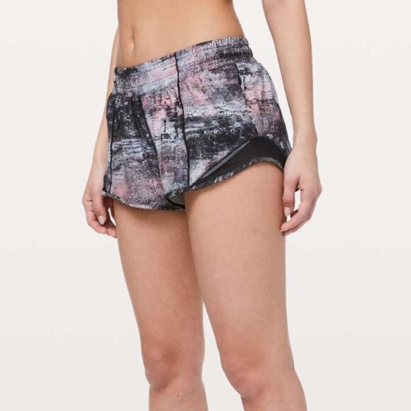 Lululemon Hotty Hot Short II *2.5" Azurite Poppy Coral Multi / Black - Picture 5 of 5